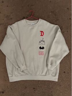 Disneyland sweater mens size xl