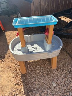 Step2 Kids Water Table with Upper Tray