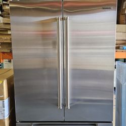 Sub-Zero BI42UFDIDSPH 42 Inch Built-in French Door Refrigerator
