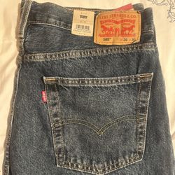 Levis 565