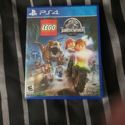 Lego Jurassic World Ps4- Used 