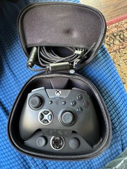 Xbox & PC Videogame Controller & Case