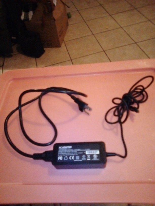 AC Adapter