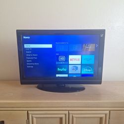 Insignia 32' TV plus brand new Roku stick