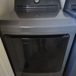 Electric washer and dryer set