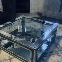 Glass Cocktail Table 