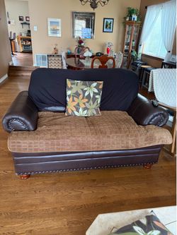 Love seat