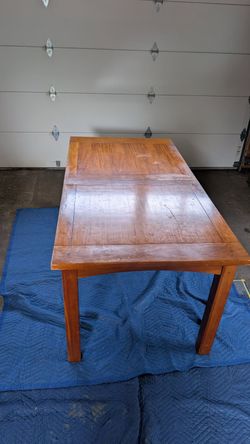 Shaker style dining table