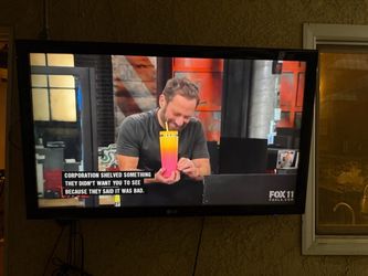 Lg television 44 inch