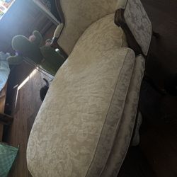 loveseat 
