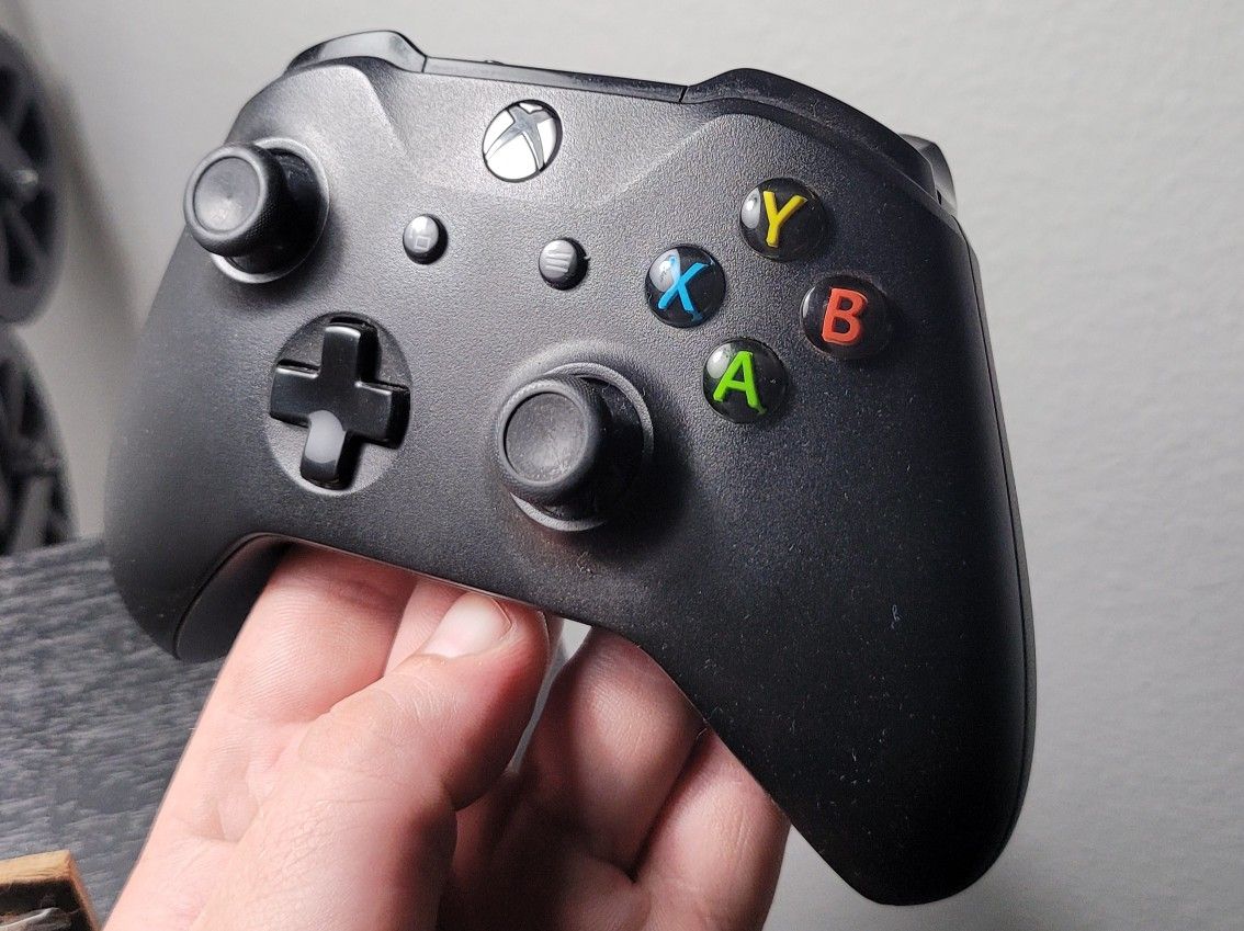 Xbox One Controller [For Parts Or Repair] Stick Drift Only