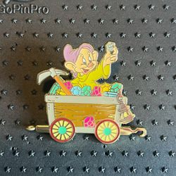Disney - BoxLunch - Dopey Snow White - Sidekicks Train Car - Mystery Pin
