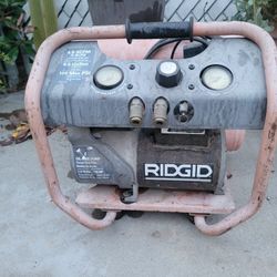 Air Compressor 