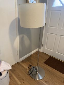 Modern Metal Standing Lamp