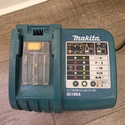 Makita 18v Charger 