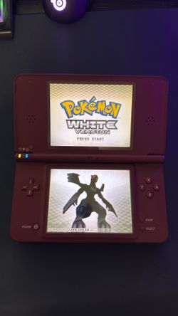 Nintendo DSI XL with CFW and 50+ games