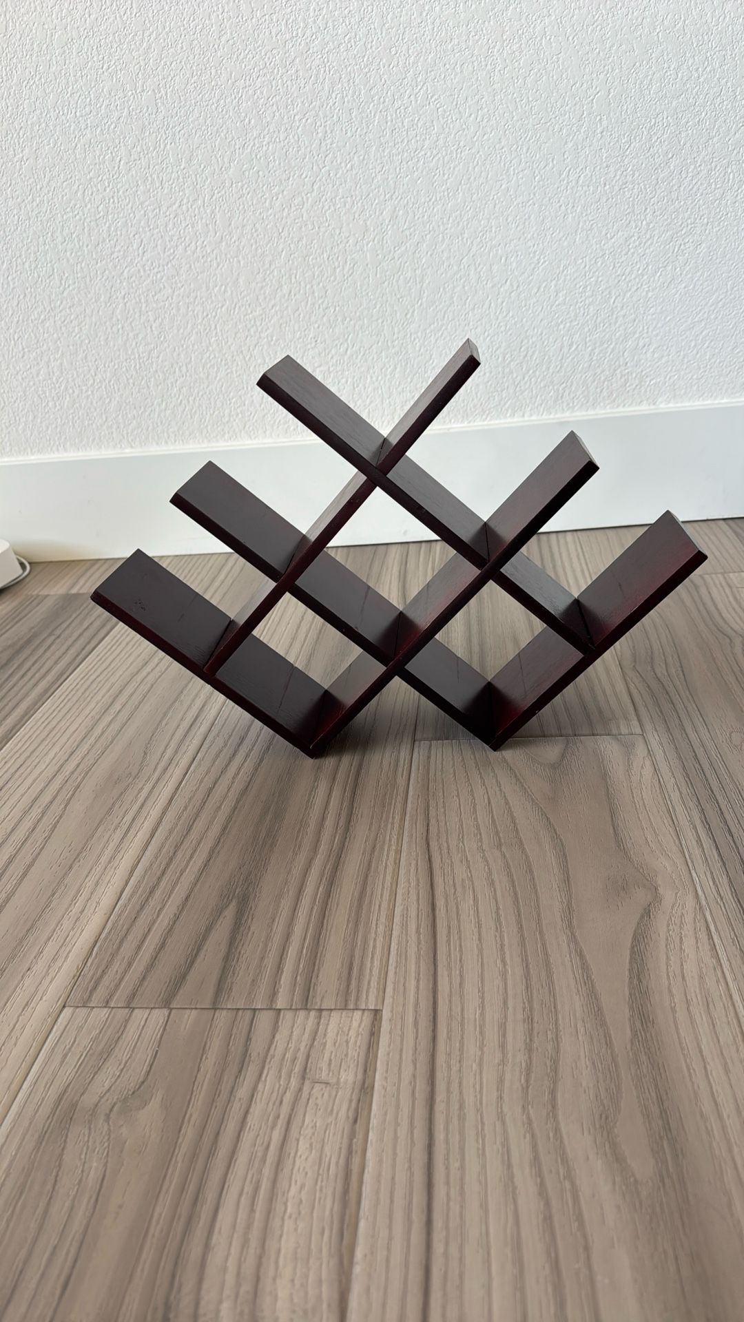 Wooden Wine Rack - 8 bottles