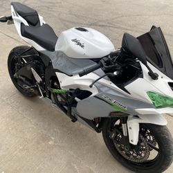 Kawasaki Zx6r 636cc 2019