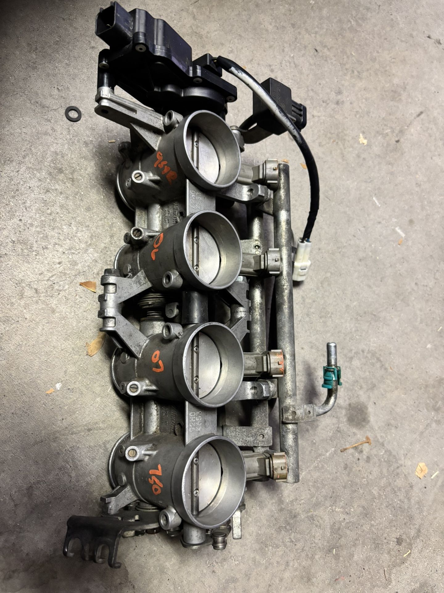 Throttle Bodies 06/07 Gsxr 750