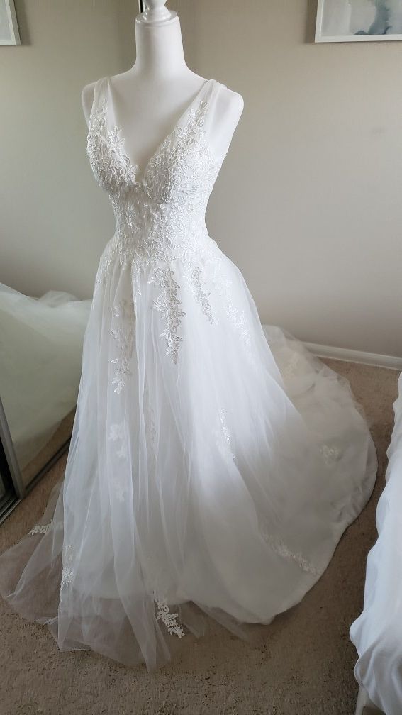 Brand New Wedding Dress