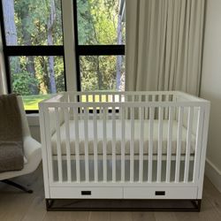 RH BABY AVALON storage Crib. Like New! 