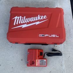 Milwaukee M12 & M18 Charger And Case