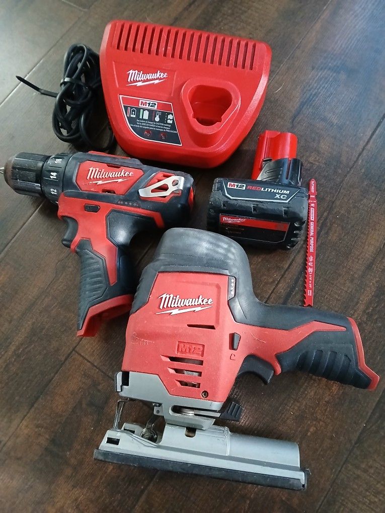 Milwaukee Jig Saw Impact Drill Driver Battery Charger Tool 