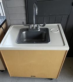 Monsam Toddler Height Single Basin Portable Sink: 25” PSE- 2006 Electric