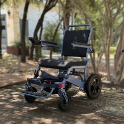 🔥MagSHOCK Fold & Go Electric Wheelchair –$1350 (Brand New) 