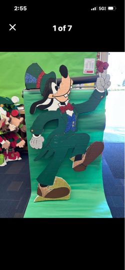 Goofy Holiday foam Yard Art Cutout