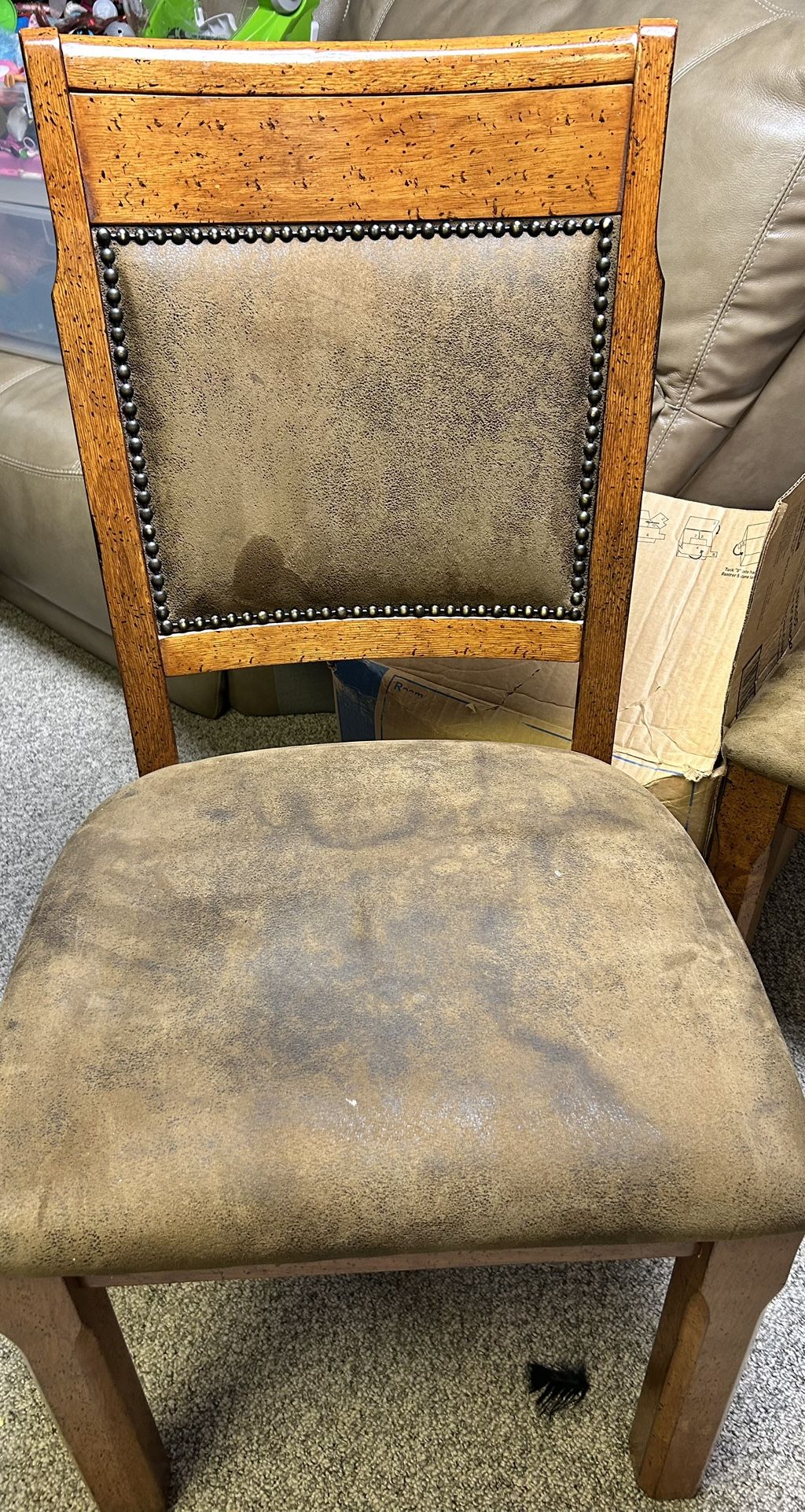 Large Solid Wood Table Set With 6 Chairs