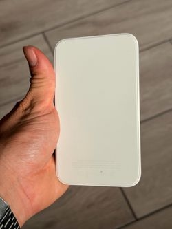 Magsafe charger only for iPhone Air