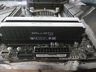 Z690 Edge MB With Intel Core i9-12900K - Core i9 12th Gen Alder Lake 16-Core (8P+8E) 3.2 GHz and 16gb OF DDR4 RAM.