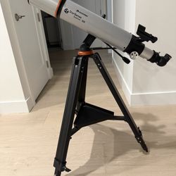 StarSense Explorer DX 102AZ Smartphone App-Enabled Refractor Telescope