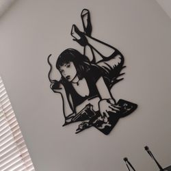 Uma Thurman Cut Out Metal