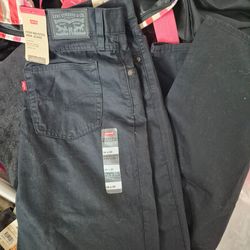 Nwt Levi's high-waisted mom jeans 30×30