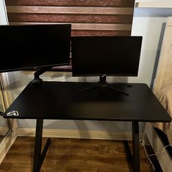 Gaming Venno 45"W Gaming Computer Desk, Black