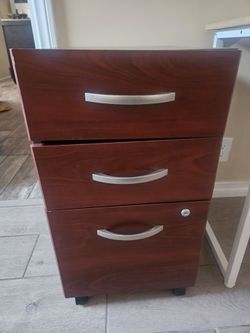 Office drawer( no key)
