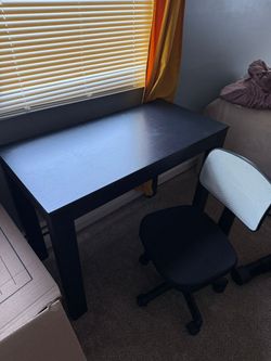 Desk and Chair Set