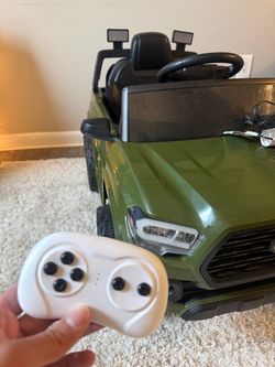 Kids Toyota Tacoma PowerWheels