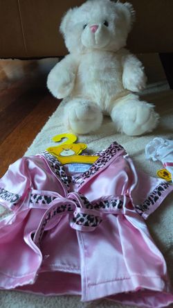 Build-A-Bear White Bear and 3 New Outfits – PJs, short sets
