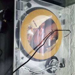 Audio-Technica AT-LP120XUSB-BK Direct Drive Turntable