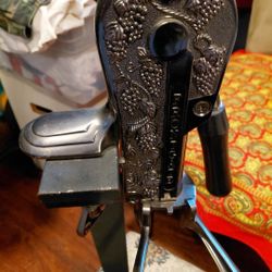 Vintage Wine 🍷 Opener 