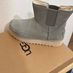 Women’s Ugg 