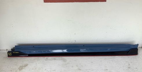 2018 2023 Toyota Camry TRD left rocker moulding (6)