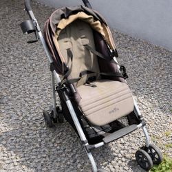 Evenflo Reversi Lightweight Reversible Stroller