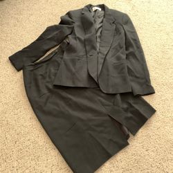 Skirt And Blazer Suit Set Size 8