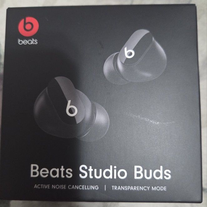 Beats Studio Buds