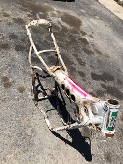 1979 yz250 frame