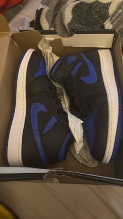 Air jordan mid 1 blue 5/5y